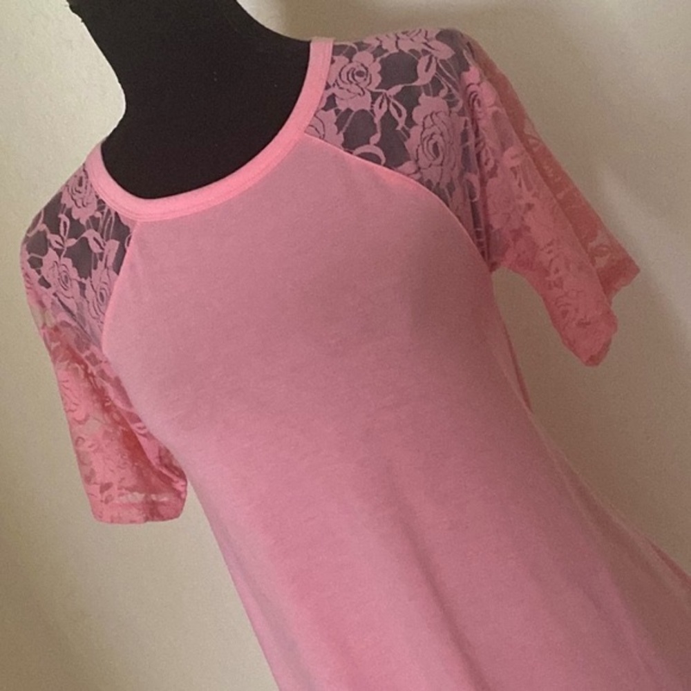 Zenana Pink Short Sleeve Shirt With Rose Lace Sleeves - Picture 8 of 16